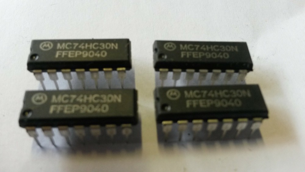 4x IC MODULE 74HC30 13550-107