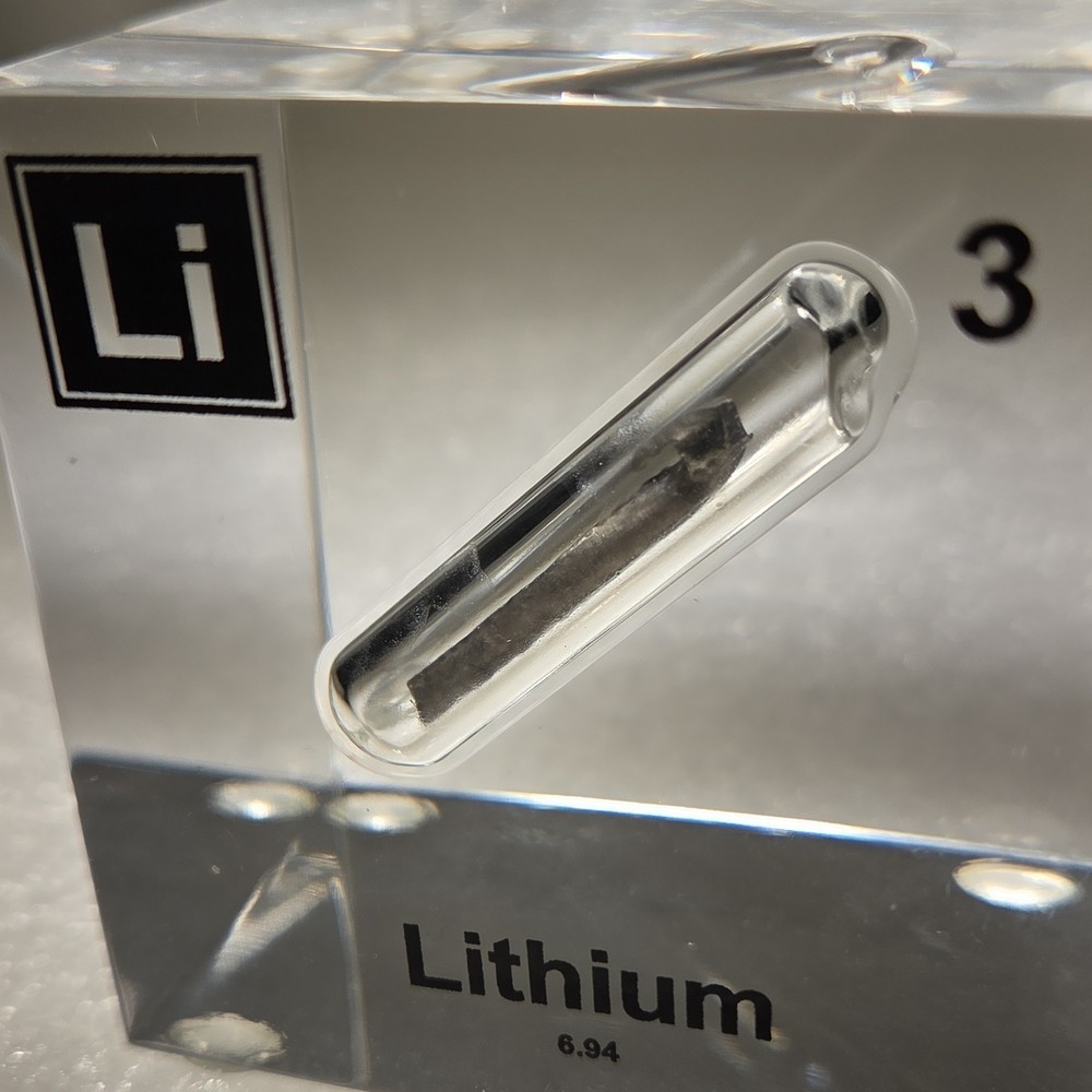 Engineered Labs Lithium Element Cube