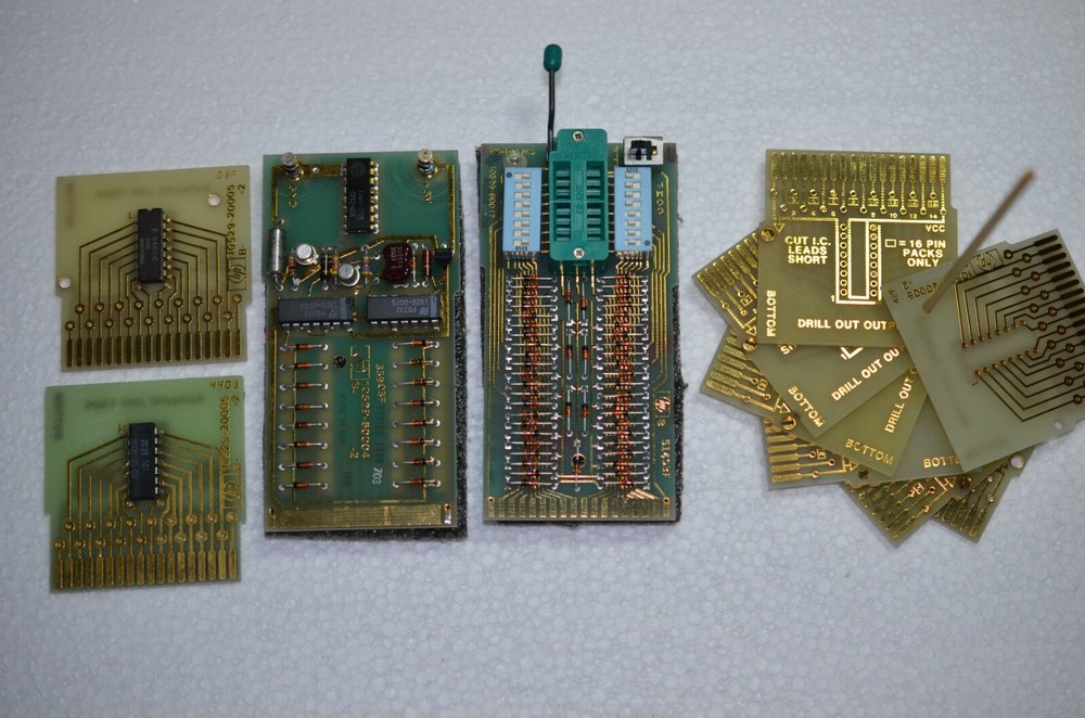 Hewlett Packard 10529A Logic Comparator ...As New !!!