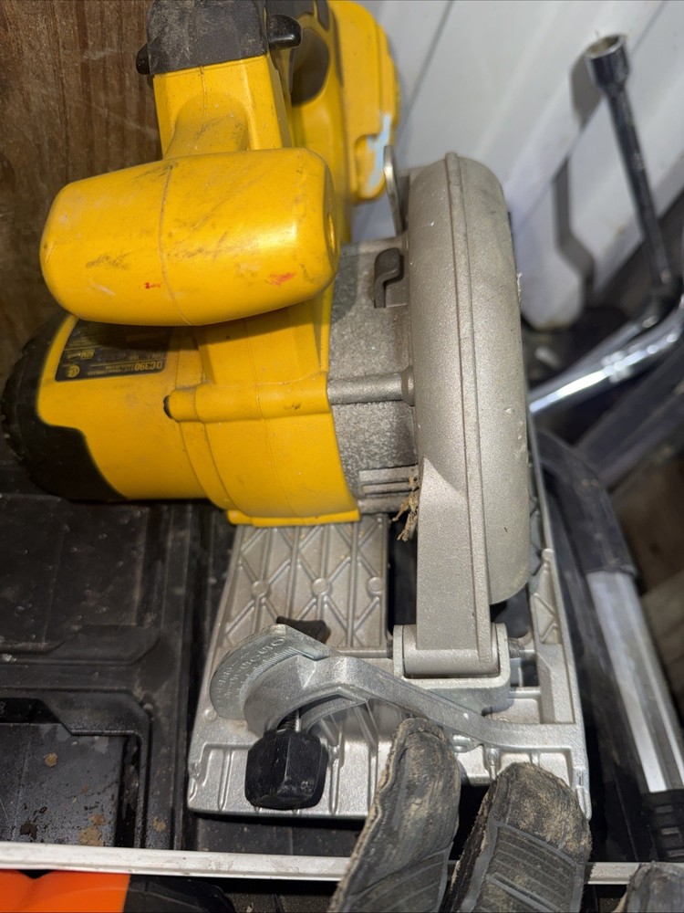 DeWalt Circular Saw 18 Volt