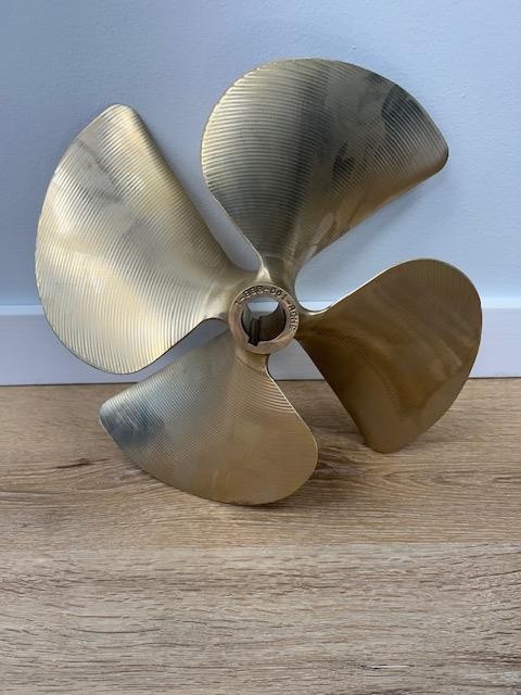 Acme Propeller 13.25 X 16 (CMR)