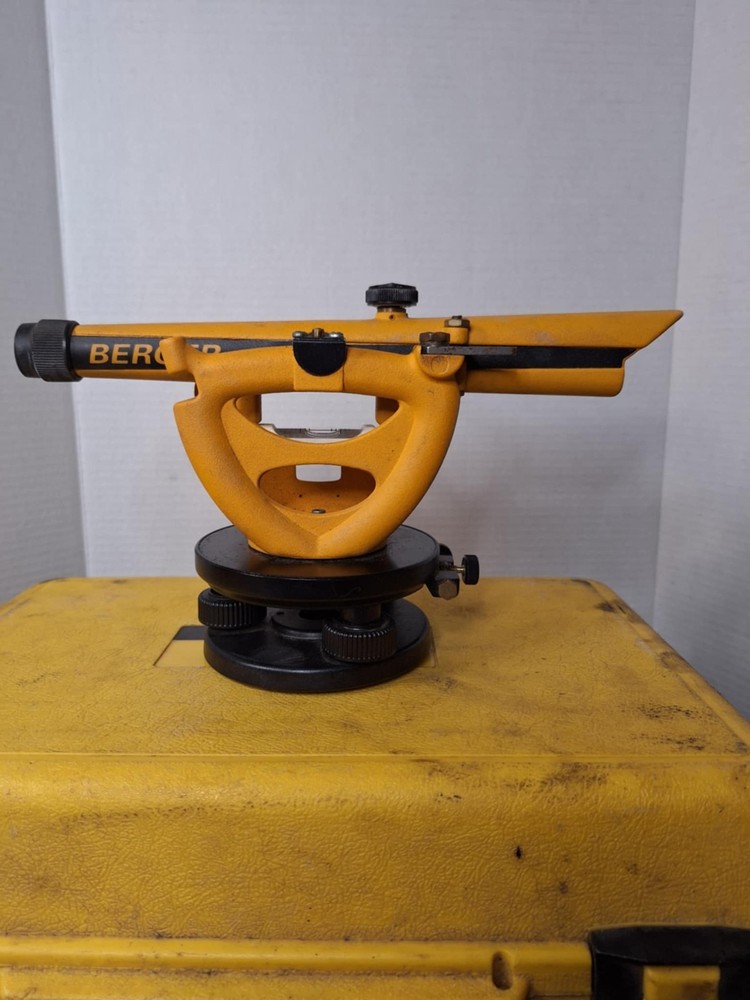 Berger instruments Model 140BU Transit Level