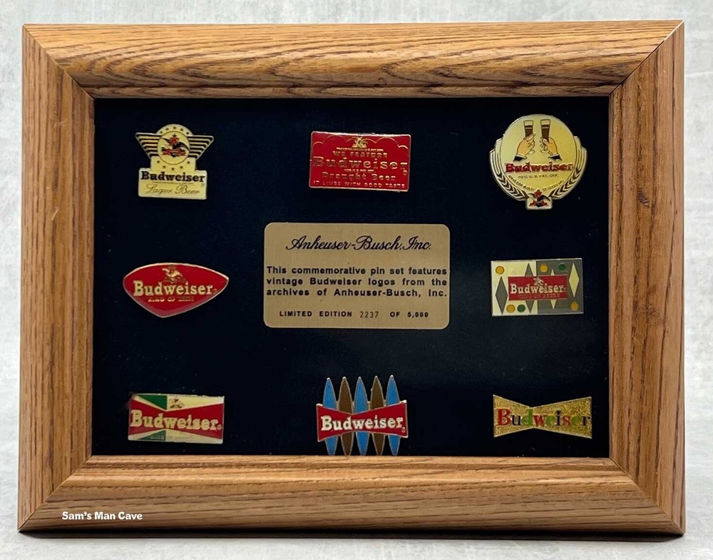 Budweiser Labels Pin Set NOS