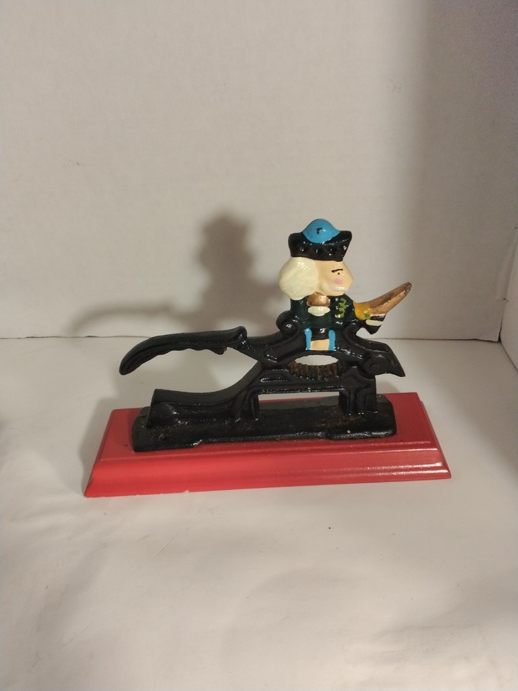Vintage Cast Iron Christmas Nutcracker Wood Base Hand Painted King Soldier 2lbs