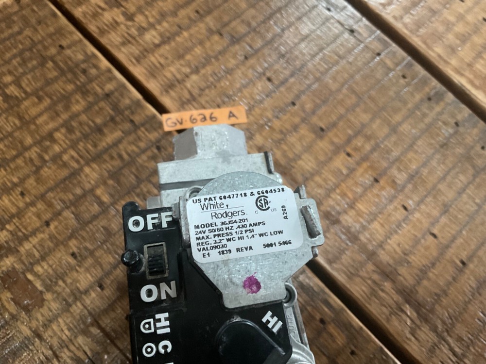 Furnace Gas Valve 36J54-201 White-Rodgers