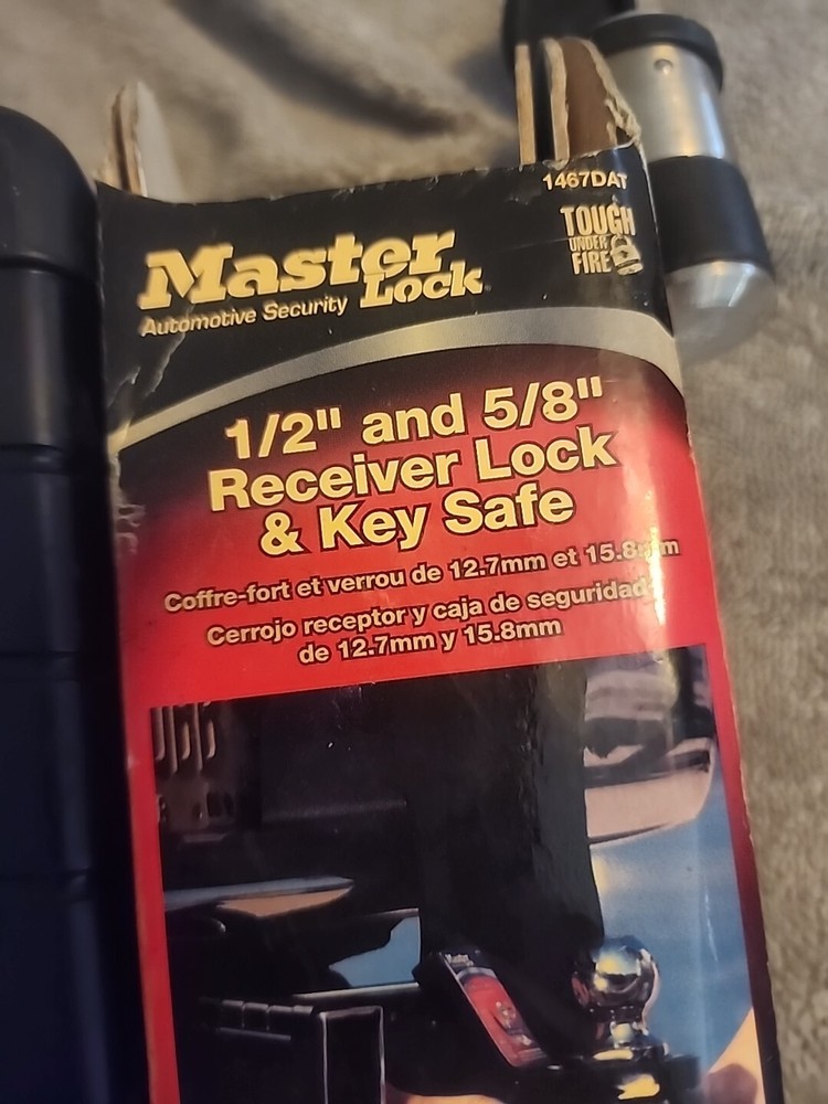 Master Lock 1467DAT RECEIVER LOCK AND KEY SAFE 5/8 Receiver Lock With Safe