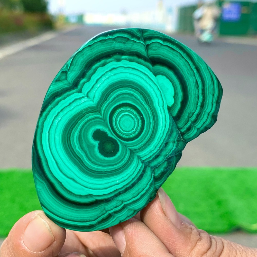 84G Natural glossy Malachite transparent cluster rough mineral sample