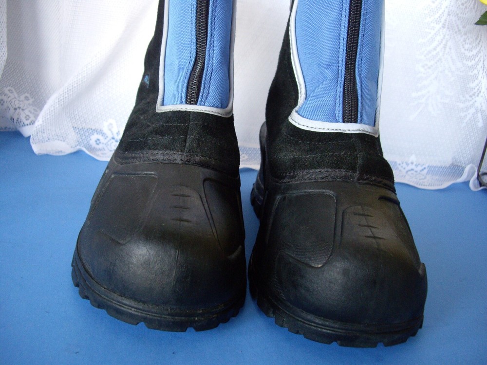 ITASCA BOYS SNOW BOOTS / LEATHER UPPER / SIZE 6 M / SUPER NICE CONDITION!