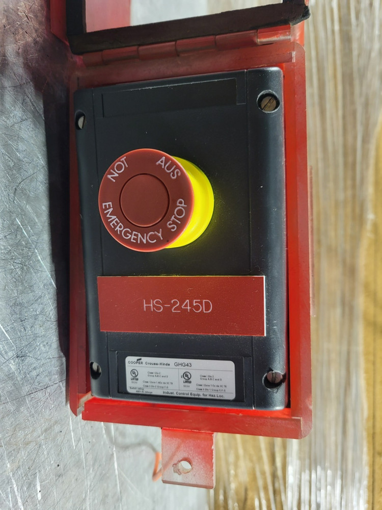COOPER GHG43 6A, 400V, Control Switch – Safety Equipment