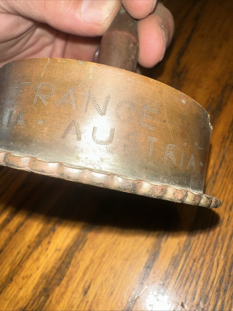 Trench Art  WW2 Ashtray Bullet Cannon Armor