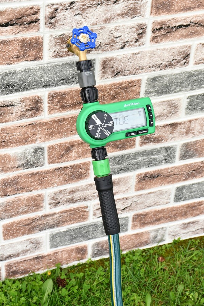 Rain bird Battery Operated Hose-End Sprinkler Timer Controller w/ Quick Connect