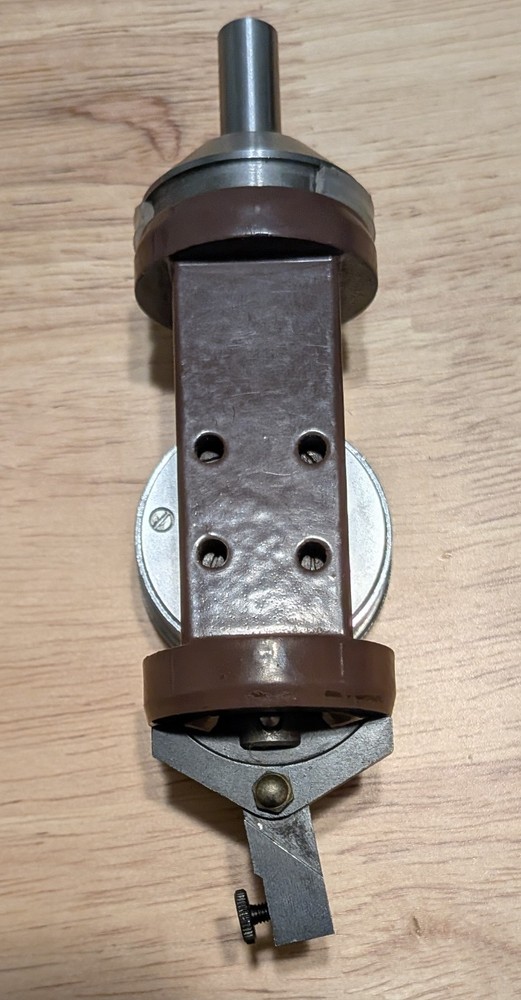 LINKS Coaxial Centering Indicator with Wood Box and Accessories