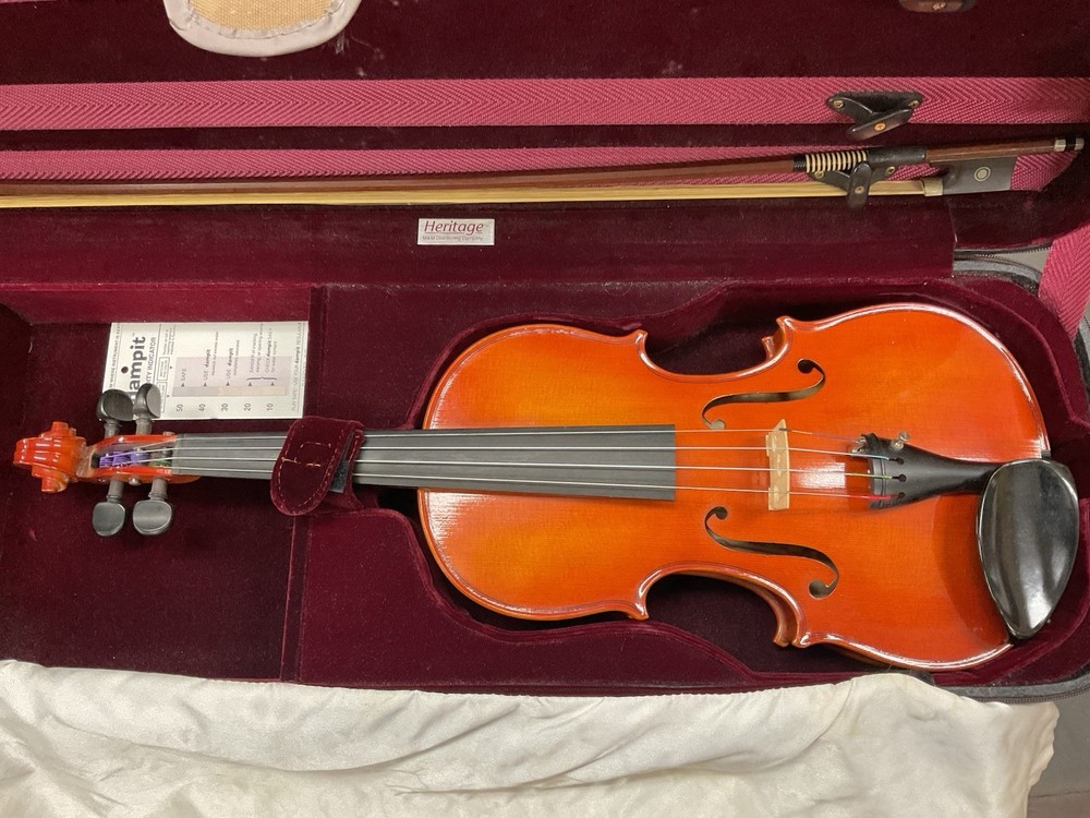 Acoustic Violin With Bow And Case