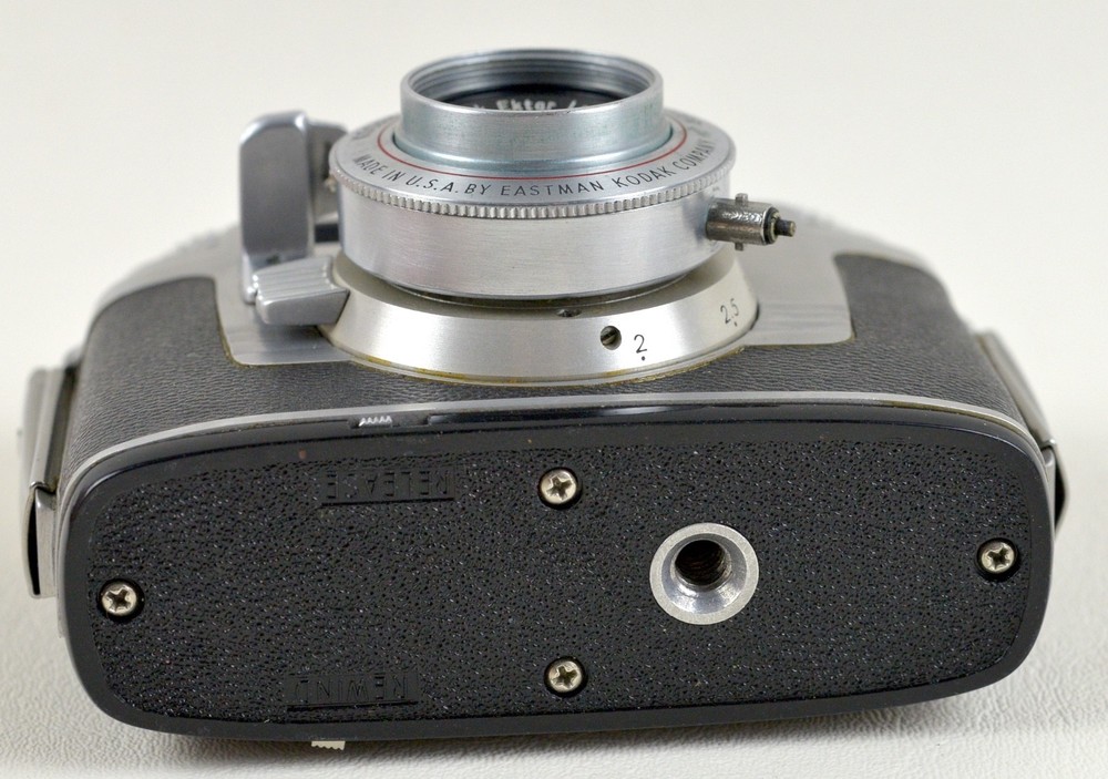 Kodak Signet 35 camera w/case