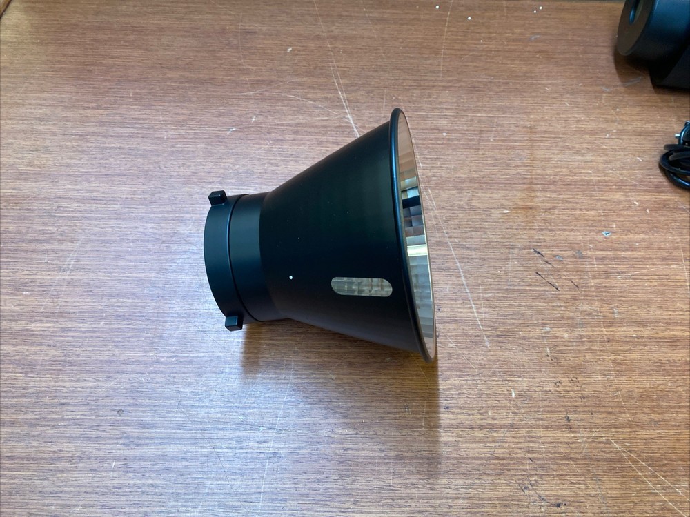NEEWER CB60 RGB Video Light
