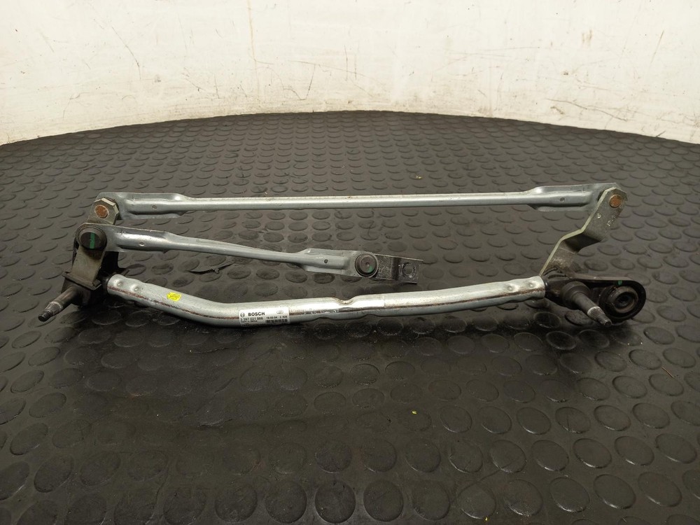 AUDI A3 Wiper Linkage 2016-2020 8V2955023D