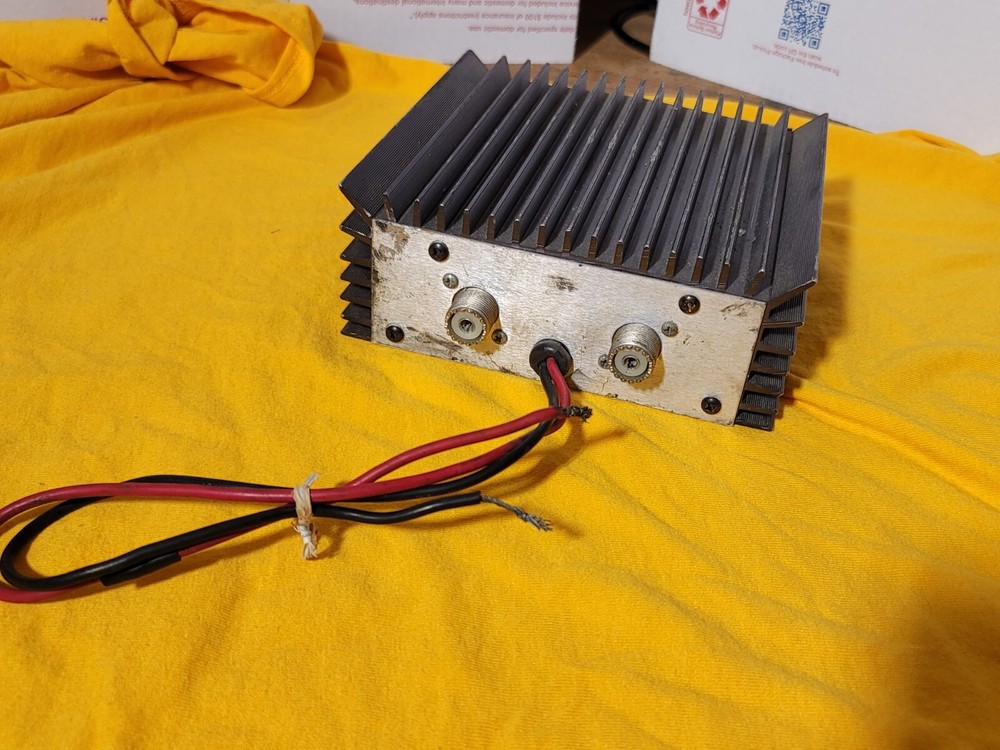 MAGNUG HAM LINEAR AMPLIFIER 2500