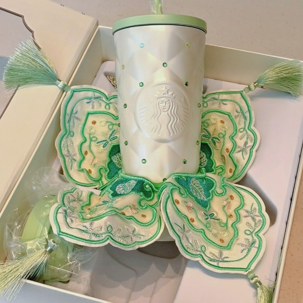 New Starbucks Spring Auspicious Series Diamond Cup Two Lids Gift Set