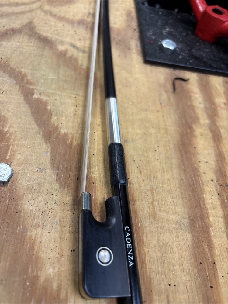 Cadenza 4/4 Cello Bow 301