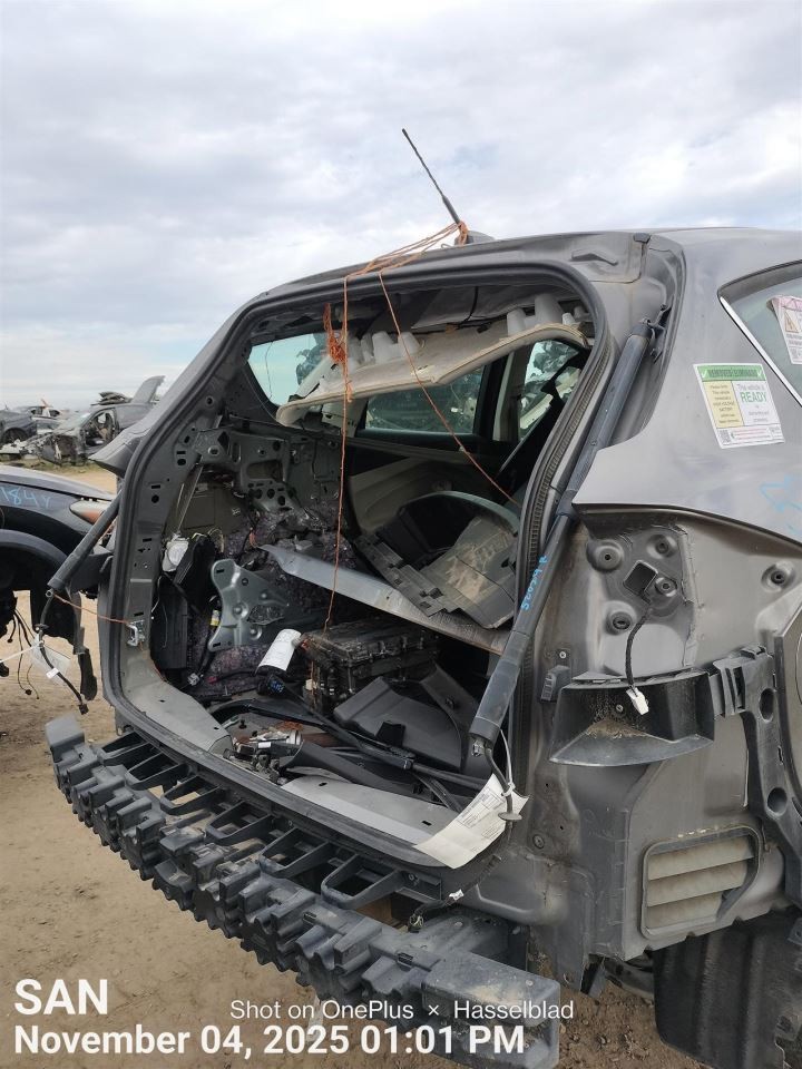 RIGHT GRY ROCKER PANEL MOULDING OEM 2015 FORD C-MAX