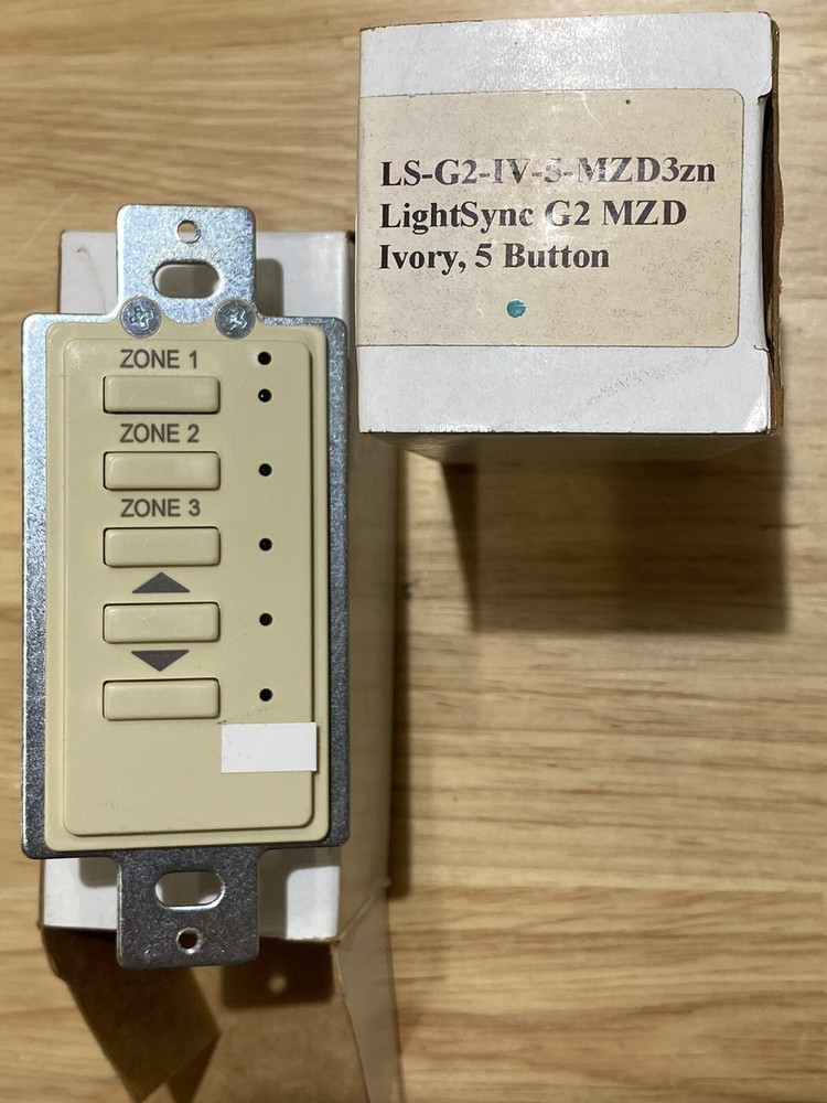 ILC Light Sync Control Devices G2 Ivory 5 Button Push Switch LS-G2-IV-5-MZG3zn 