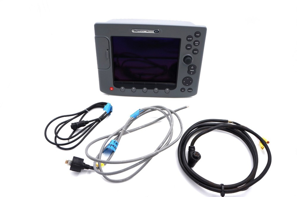 RAYMARINE E80 Classic MFD Display Chartplotter Radar Screen E02011 + Cables