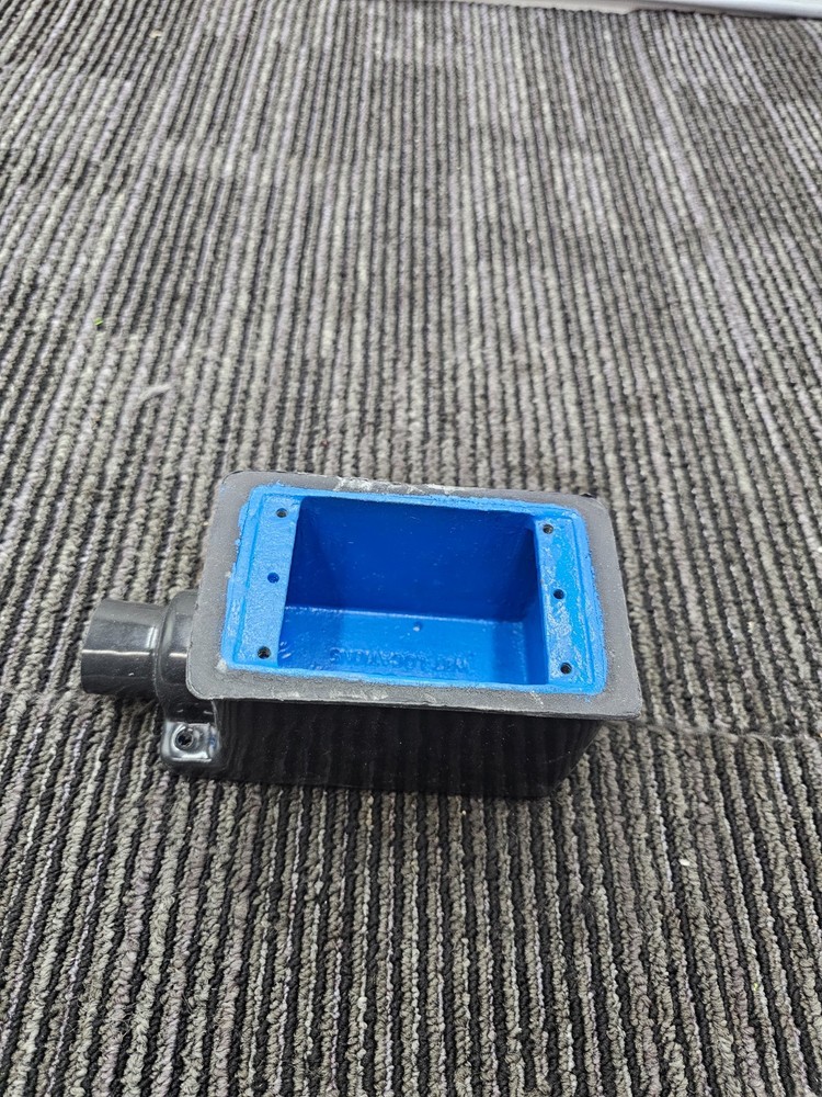 Shallow Coated Deadend Device Box Black/Blue 22 3Cu In