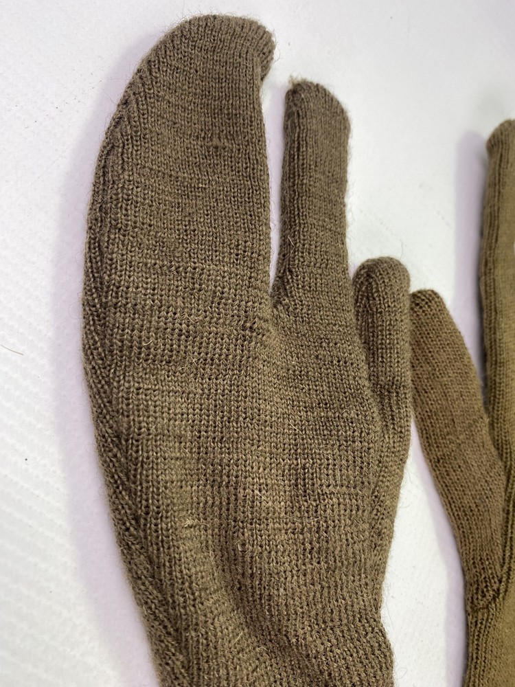 World War 2 British Sniper Trigger Finger Mittens