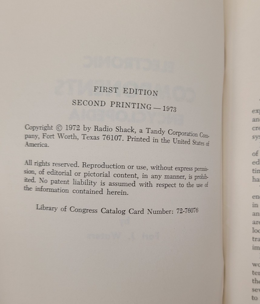 Radio Shack Electronic Components Encyclopedia & Engineers Mini Notebook