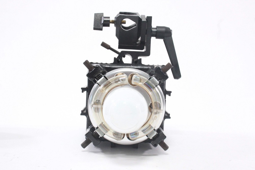 White Lightning Ultra 600 Studio Light