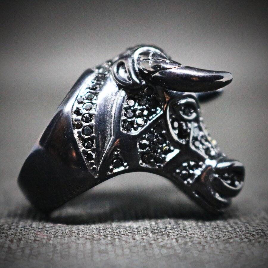 HAUNTED RING: RAGING BULL TESTOSTERONE BOOSTING BLACK MAGICK! TRANSFORM YOURSELF