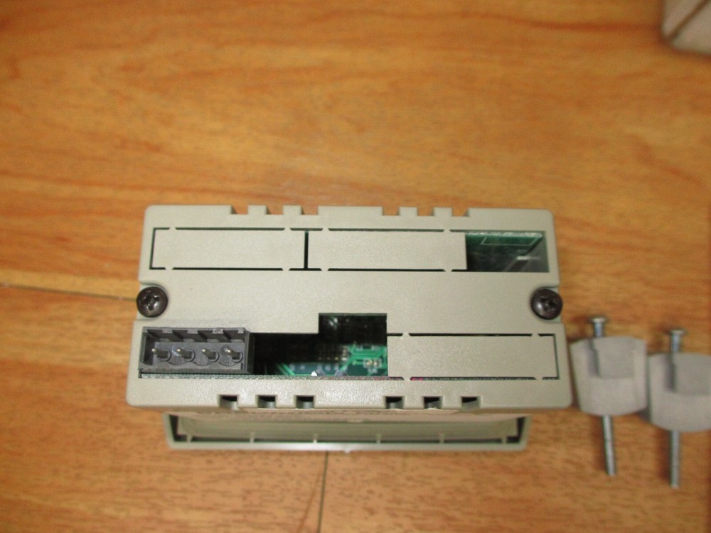 Precision Digital PD683-0K0 *PLZ READ* Loop Powered Meter Digital Panel Meter