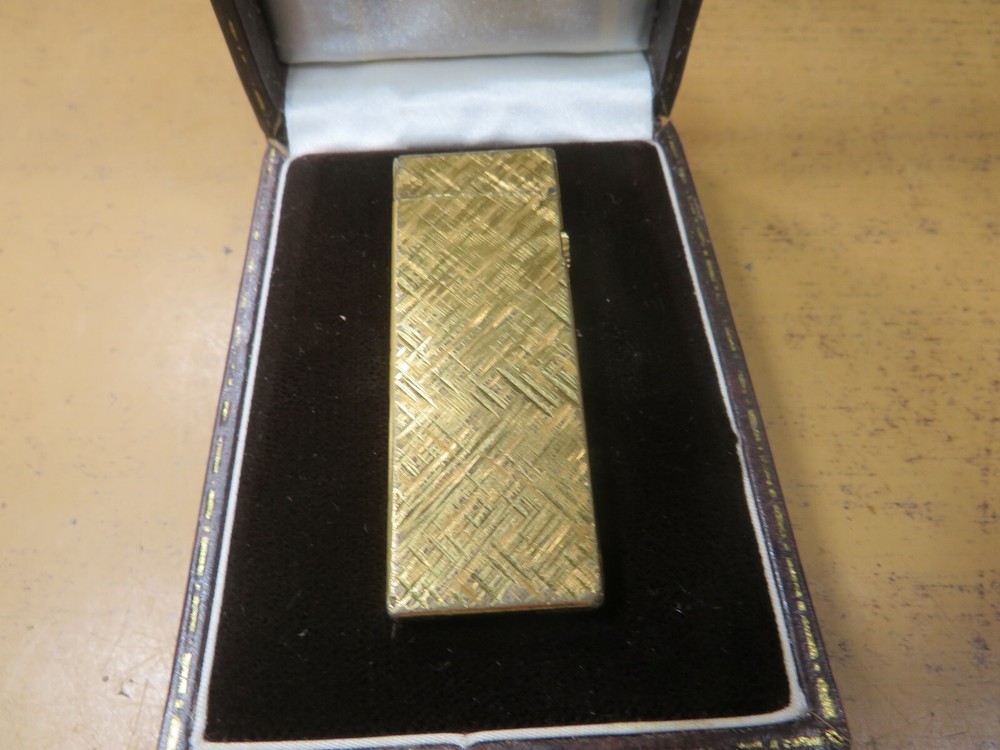 Dunhill Lighter Gold Tone
