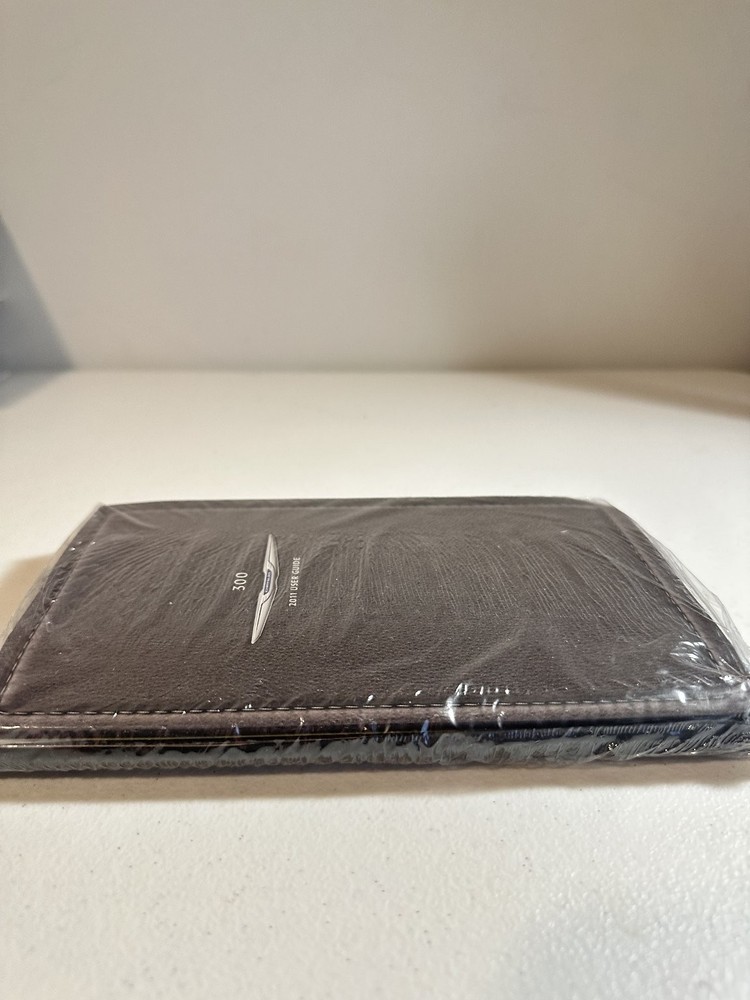 2011 Chrysler 300 Owner's Manual Set