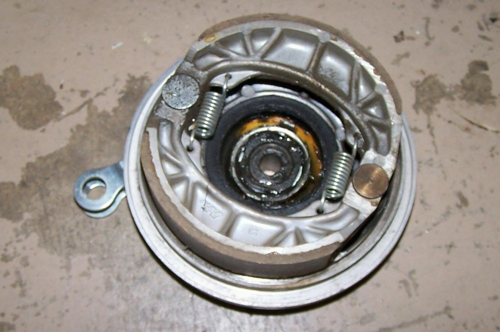 FRONT BRAKE HONDA 50 1966? TRAIL