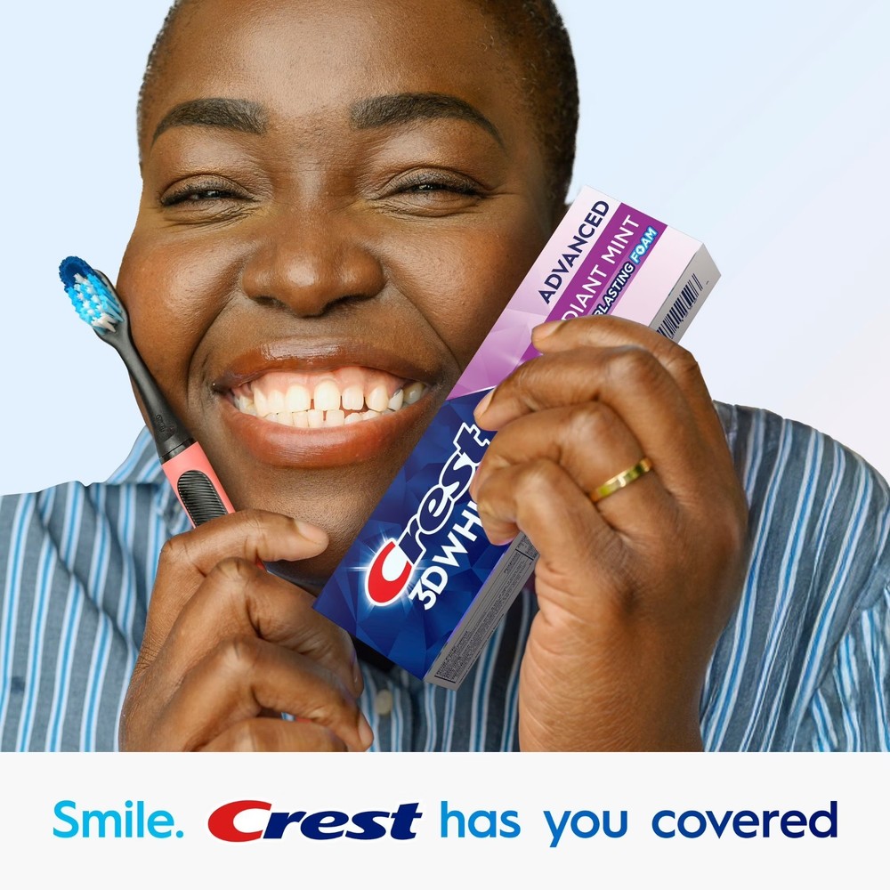 Crest 3D White Advanced Radiant Mint Toothpaste 2.4 oz each 2 pk