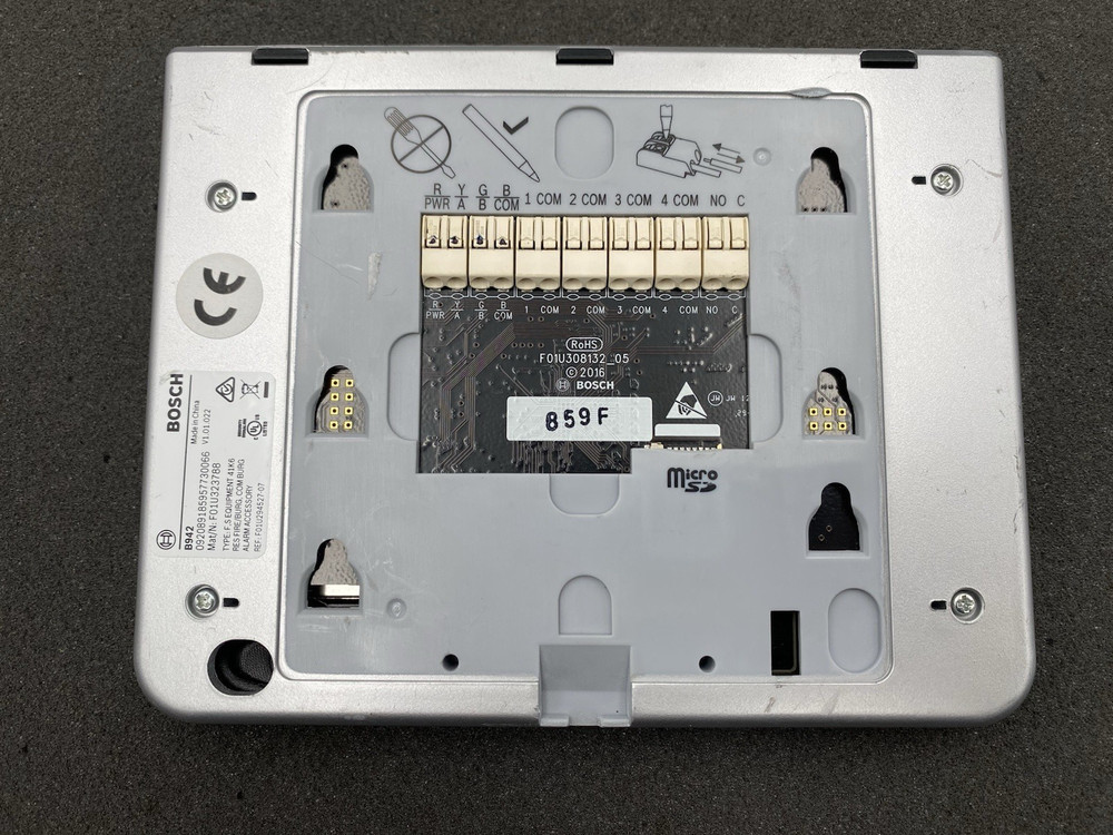 Bosch B942 Touch Screen Keypad Black