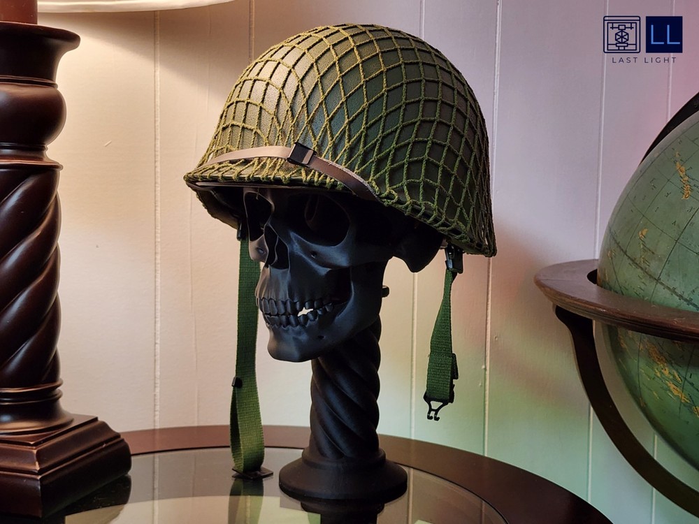 Helmet Pedestal Display with Skull - Unlit Version