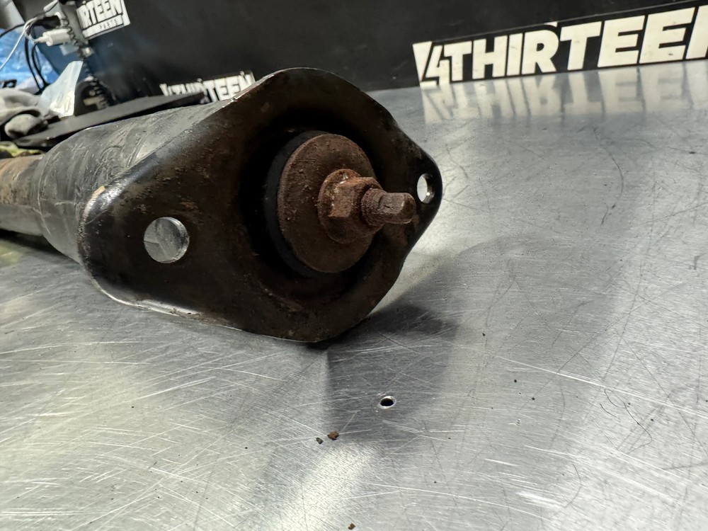 01-04 CORVETTE C5 ZO6 REAR SHOCK #L323