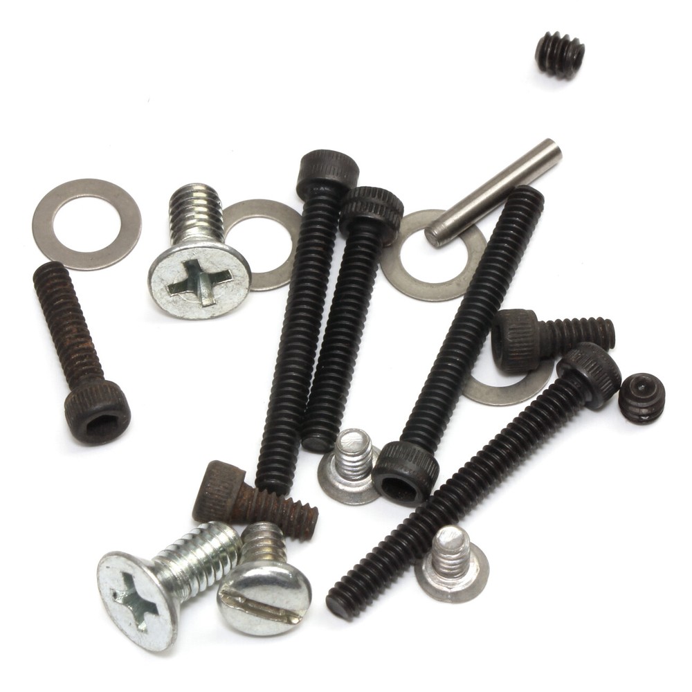 Vintage NOS MIP SP6 screw set