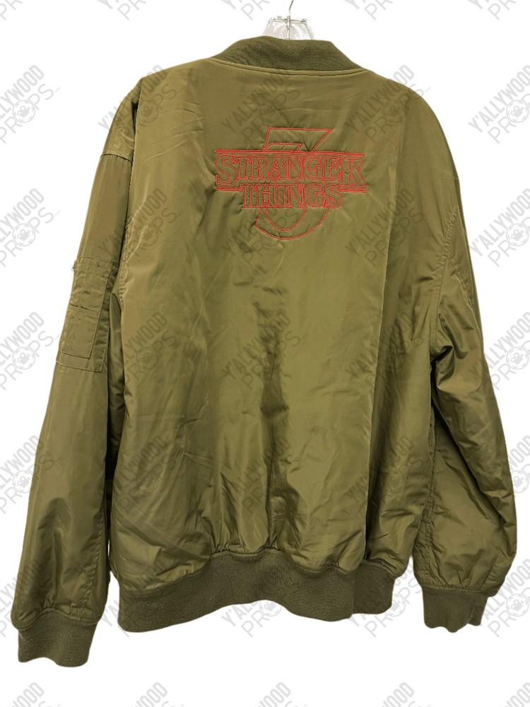 Stranger Things S3 Jacket Cast & Crew Gift