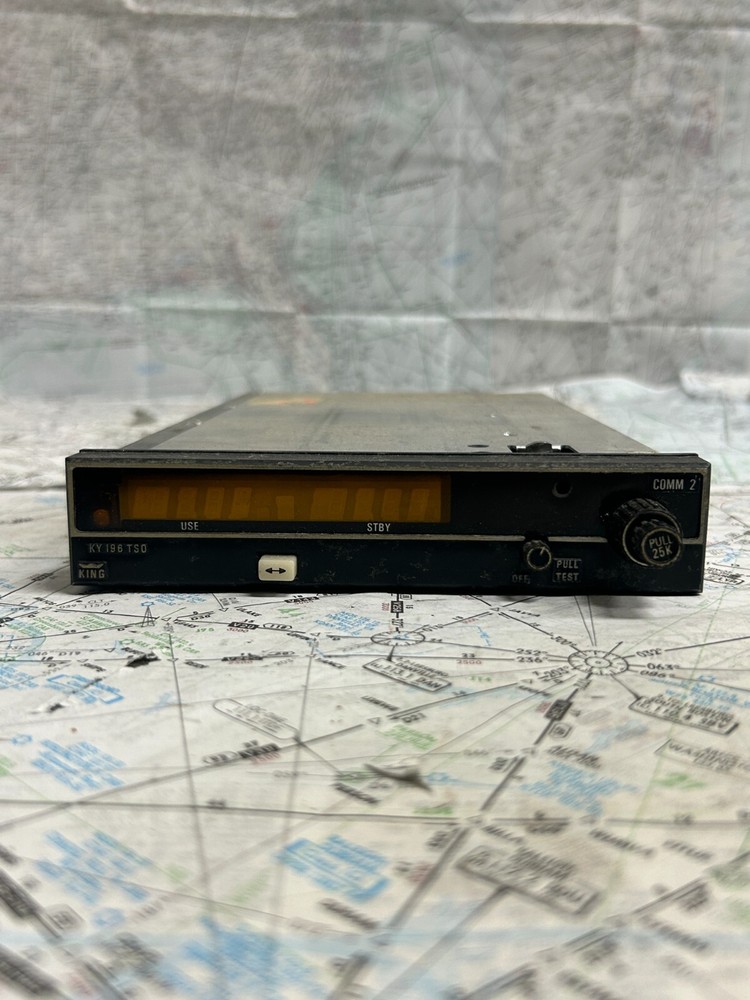 KING VHF TRANSCEIVER P/N: 064-1019-00