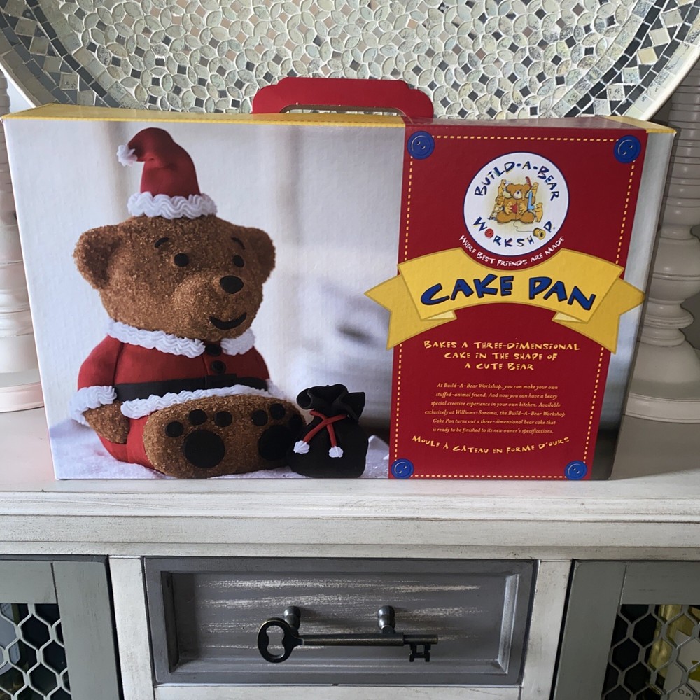 Build A Bear Workshop 3-Dimensional Cake Pan William Sonoma