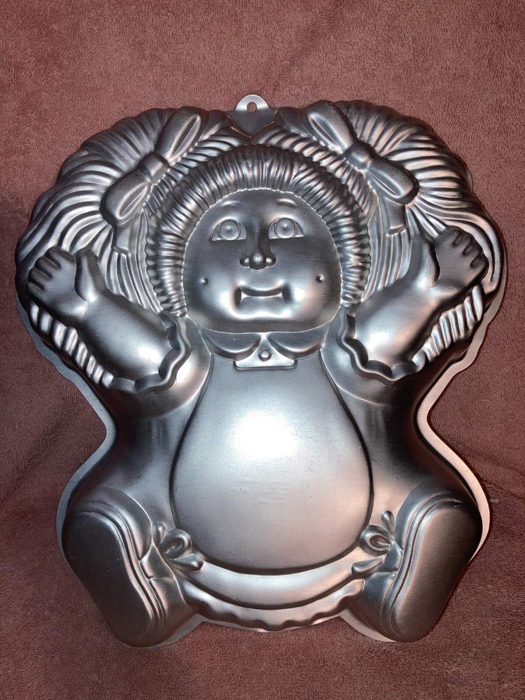 2 Cabbage Patch Kids Cakepans - Never used