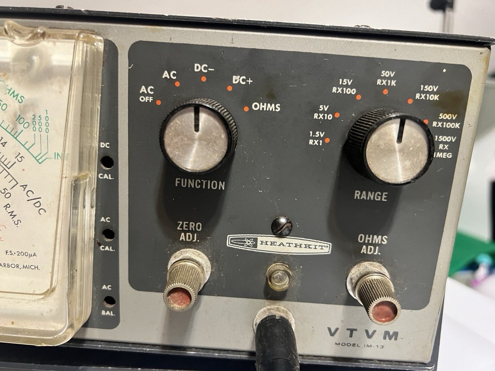 Heathkit VTVM Vacuum Volt Tube Meter IM-13 Untested Powers On