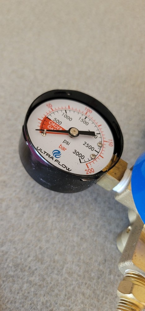 Ultra Flow Co2 Regulator Kegerator *broken Gauge