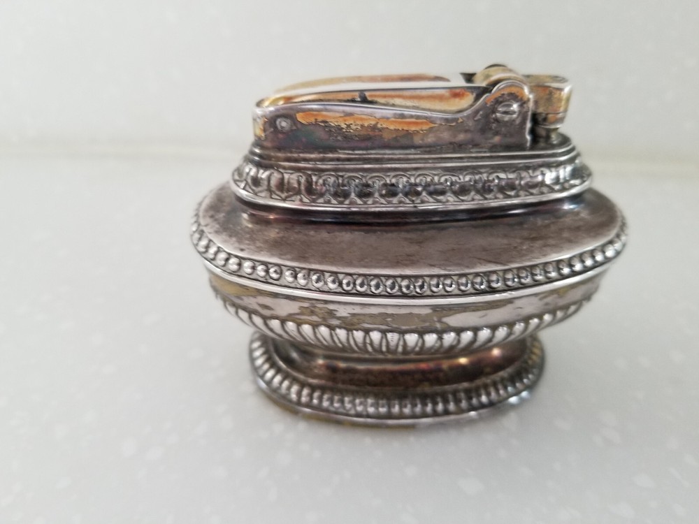 Vintage Queen Anne Silver Plated Table Lighter