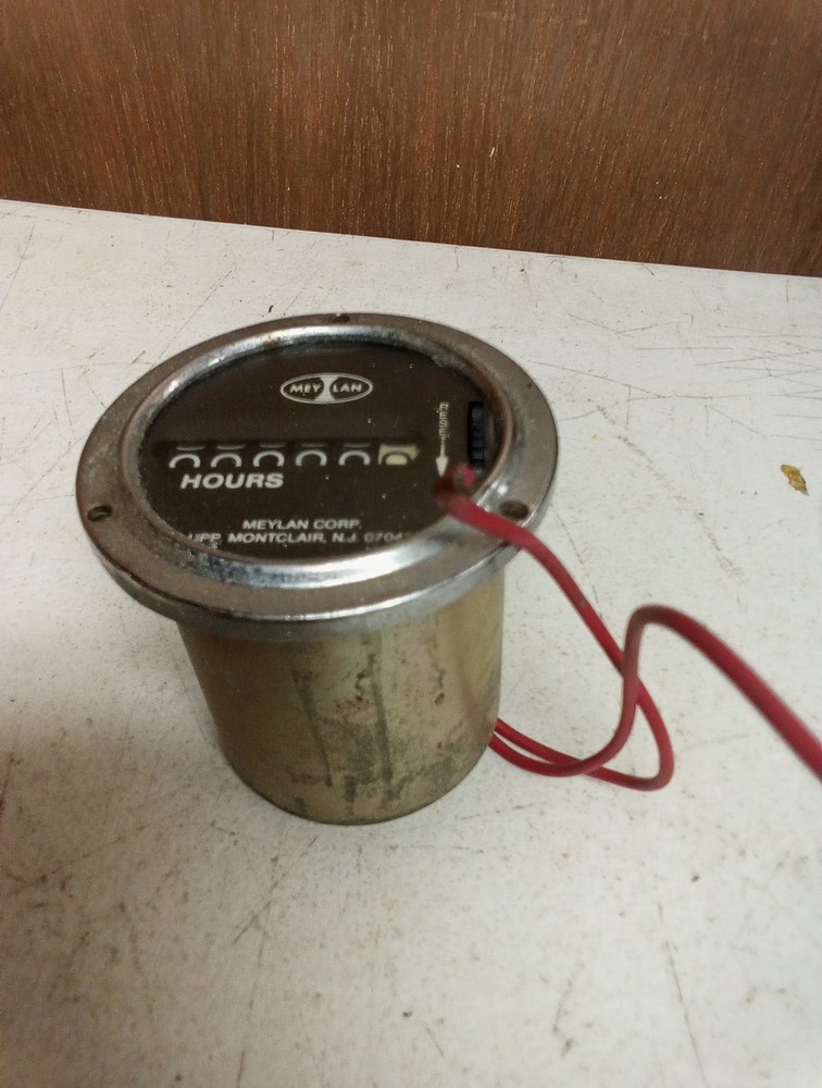 Meylan 10F Hours Counter