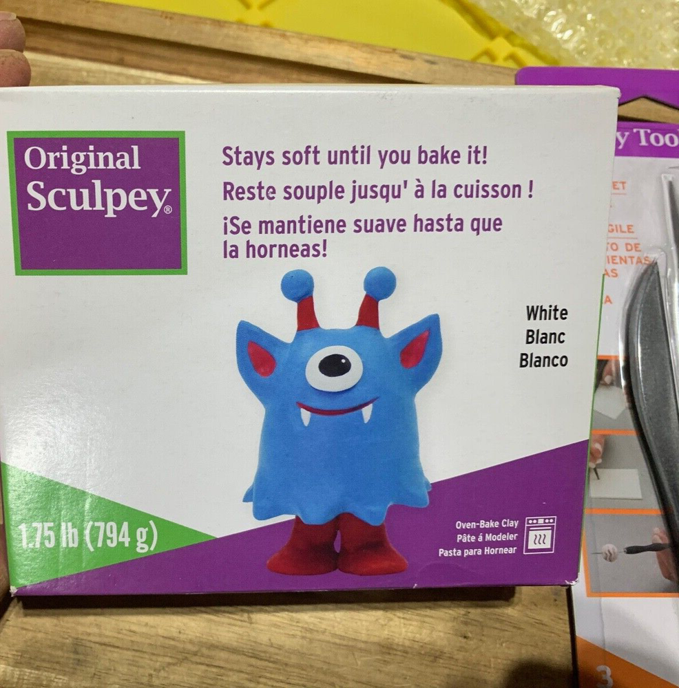 Original Sculpey 1.75 lb & sculpy tools (22941)