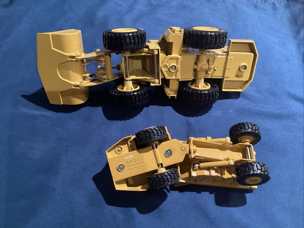Diecast Toy Tractors ERTL